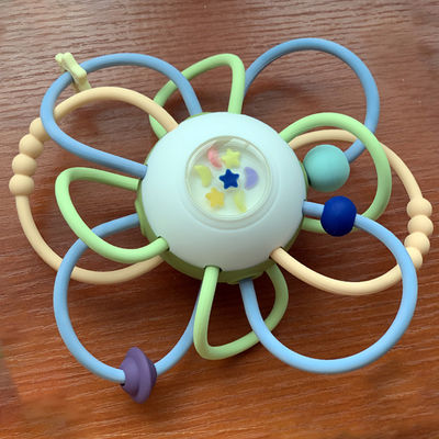 kopen Voedselkwaliteit Silicone Kinderen tandheelkundige lijm slijpstok Baby Puzzle Silicone speelgoed grijpbal online manufacture
