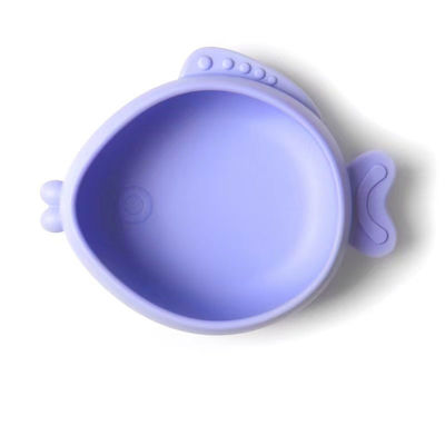 De creatieve vissen vormden het vaatwerk van het babysilicone, de zuignappen van kinderen, vaatwerk, siliconekommen