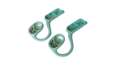 Gepersonaliseerde OW TWS-oordopjes met siliconen plastic schelp en Bluetooth-oordopjes bestaande uit siliconen accessoires